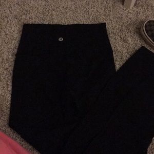black lululemon leggings!